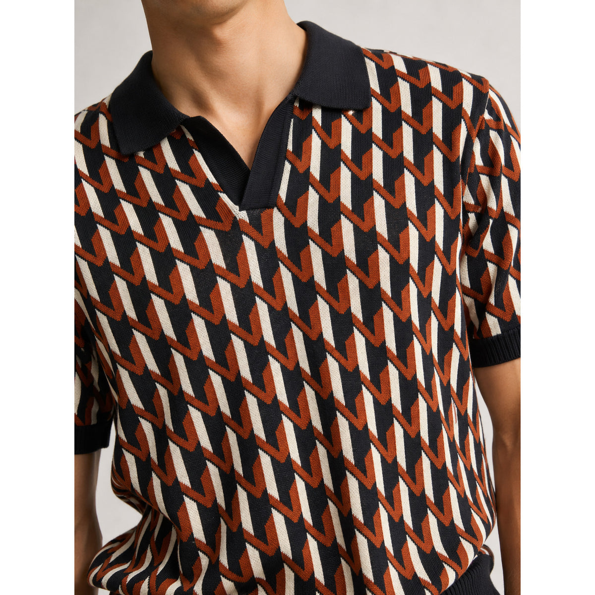 Geo Link Knit Polo — RUST,BLACK,WHITE — 4